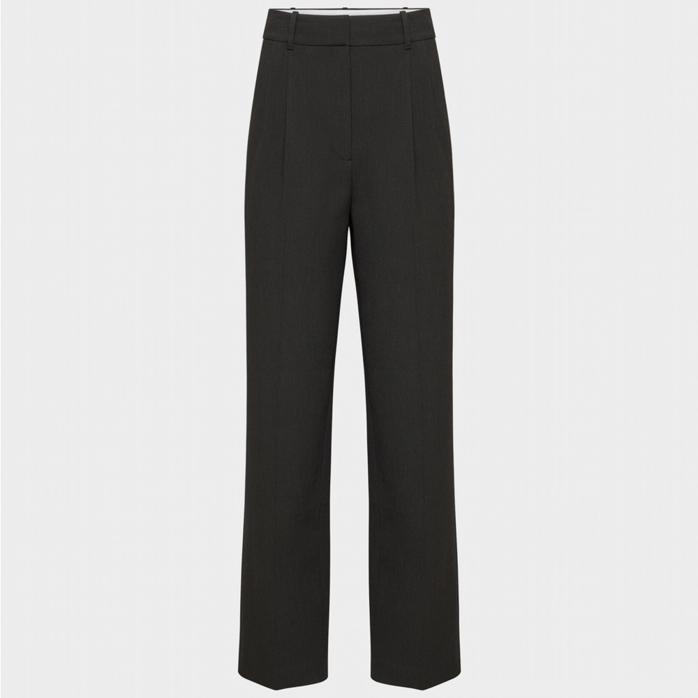 Aritzia Effortless Pants